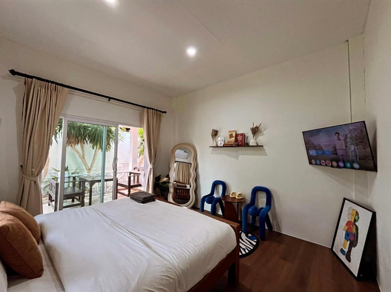 Apartmán Sawaddeethaweesuk At Kohlarn Pokoj fotografie