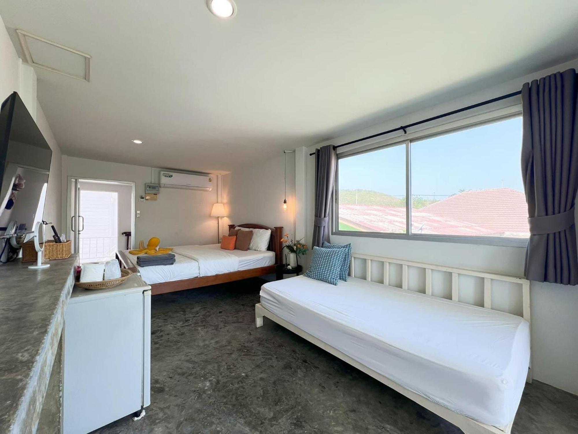 Apartmán Sawaddeethaweesuk At Kohlarn Pokoj fotografie